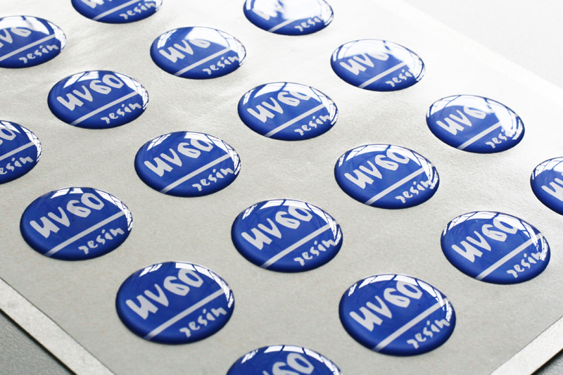 Изготовление объемных наклеек со смолой